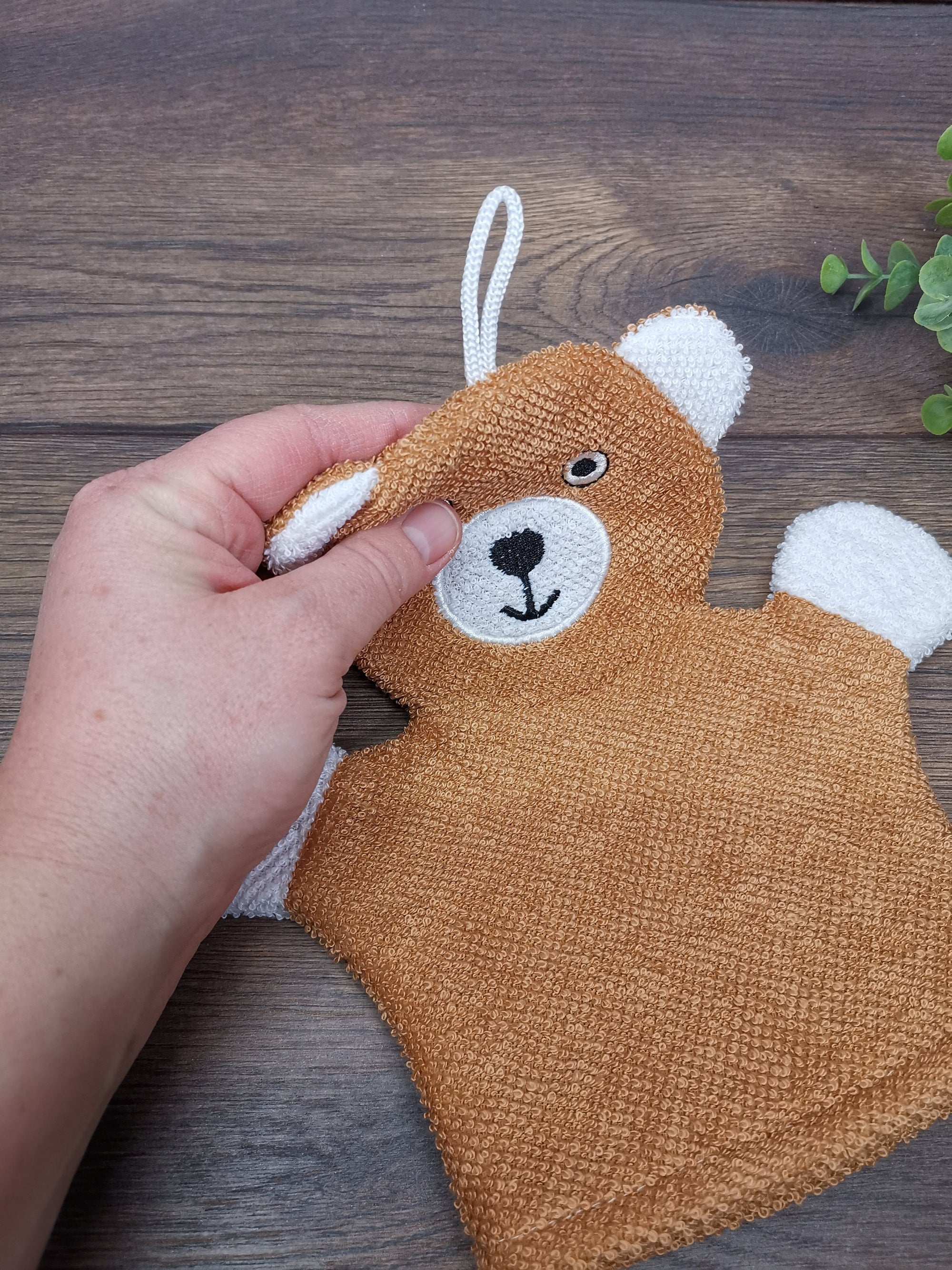 Kinder Waschhandschuh Bär mit Namen, individuell bestickt, Badehandschuh, Waschlappen personalisiert mit einem kleinen Badezusatz